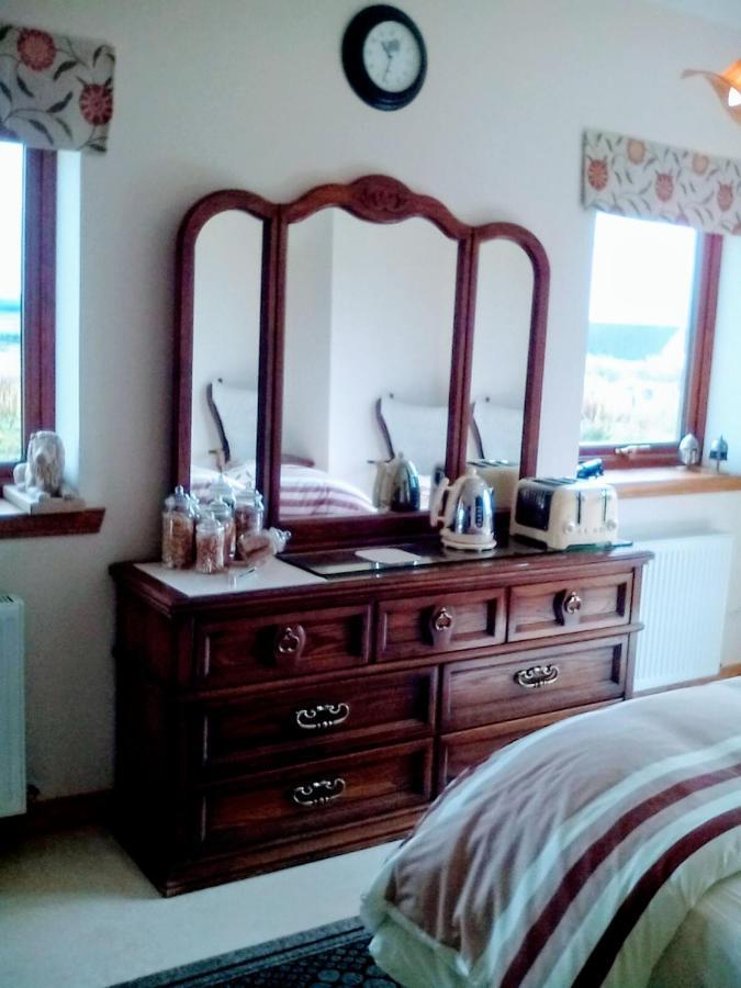 April House Bed & Breakfast Barrock Екстериор снимка