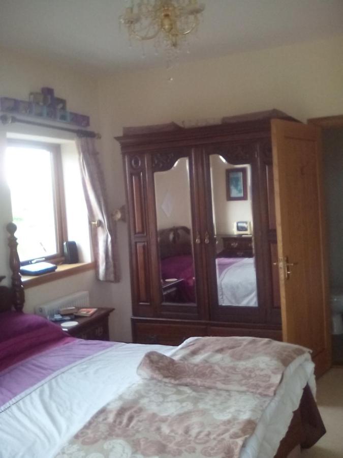 April House Bed & Breakfast Barrock Екстериор снимка